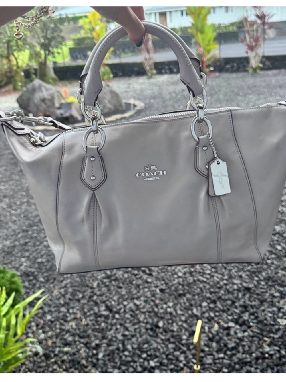 COACH Gray Leather Tote with Silver Hardware NO callouts - Picture 4 of 6